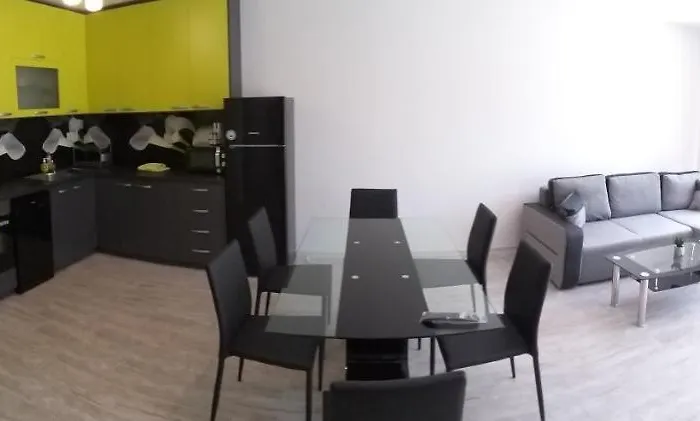 трапезица Apartament Wielkie Tyrnowo